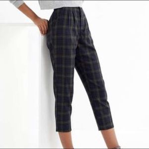 Urban renewal plaid pant (M)